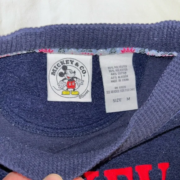 Vintage 90s Disney Mickey Mouse Sweatshirt - Picture 4 of 6